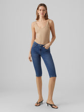 Load image into Gallery viewer, VMJUNE Jeans - Medium Blue Denim
