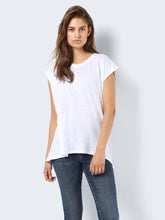 Load image into Gallery viewer, NMMATHILDE T-Shirt - Bright White
