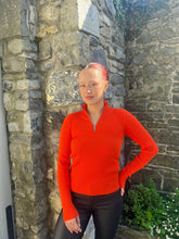 Load image into Gallery viewer, VMGOLD Pullover - Tangerine Tango
