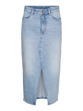 Load image into Gallery viewer, VMVERI Skirt - Light Blue Denim
