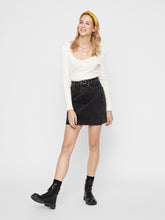 Load image into Gallery viewer, PCNUKISA Cardigan - Cloud Dancer
