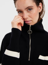 Load image into Gallery viewer, VMSABA Pullover - Black
