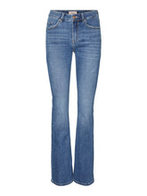 Load image into Gallery viewer, VMFLASH Jeans - Medium Blue Denim
