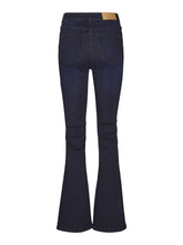 Load image into Gallery viewer, NMSALLIE Jeans - Dark Blue Denim
