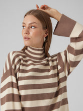 Load image into Gallery viewer, VMHERMOSA Pullover - Brown Lentil
