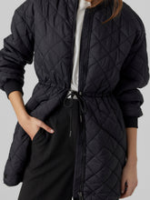 Load image into Gallery viewer, VMBETSY Coat - Black
