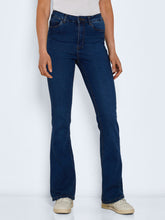 Load image into Gallery viewer, NMSALLIE Jeans - Medium Blue Denim
