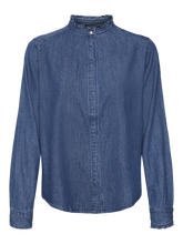 Load image into Gallery viewer, VMHAILEY Shirts - Medium Blue Denim
