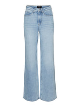 Load image into Gallery viewer, VMTESSA Jeans - Light Blue Denim
