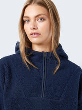 Load image into Gallery viewer, NMCOZY Pullover - Navy Blazer
